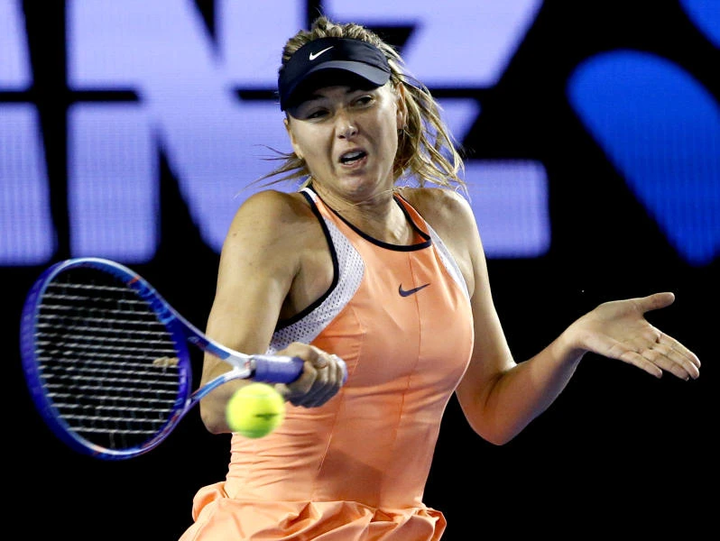 Top seeds progress, Djokovic denies match-fixing report