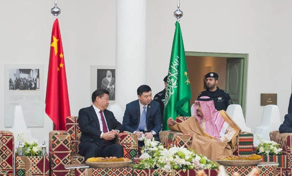 King receives Chinese leader at historic palace