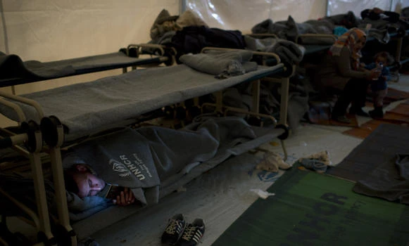 Italian church groups open refugee ‘humanitarian corridors’