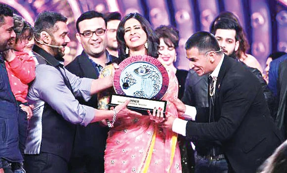 With eyes on Bollywood, ‘Bigg Boss’ winner to do daily soaps
