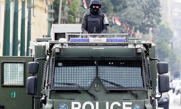 Egypt security men slain by Sinai terrorists