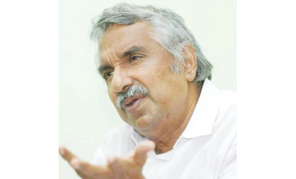 48 injured as protests spread in Kerala over CM’s resignation