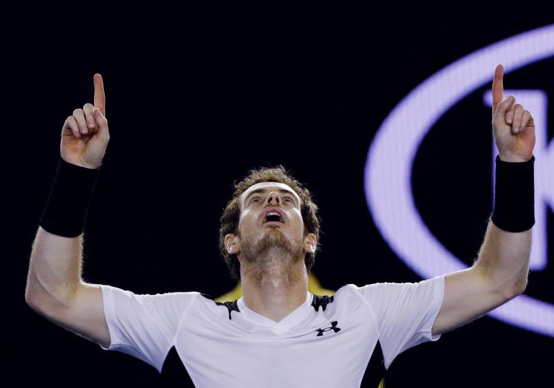 Murray outlasts Raonic in 5, serves up 5th final appearance