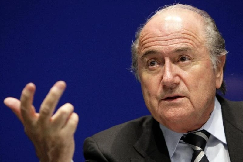 Blatter expects to be at FIFA election even if still banned