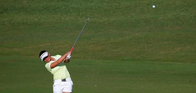 Khang, Hull, Nomura share lead in LPGA Tour opener