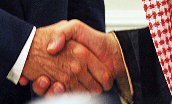 Friendship redefined by Saudi with a golden heart