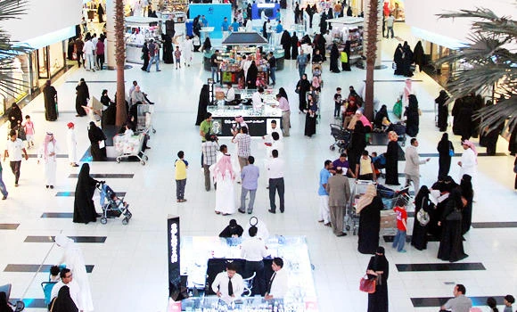 Saudis, expats hail Shoura’s 40-hour week suggestion