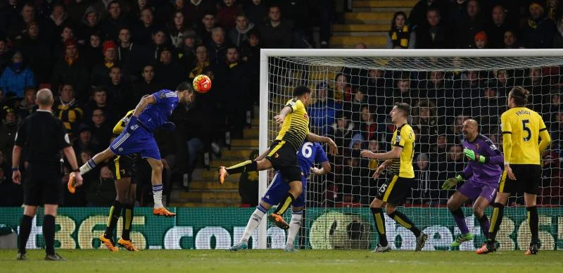 Chelsea held by Watford; Everton sinks Newcastle