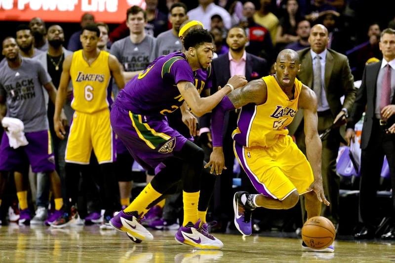 Lakers down Pelicans for second straight win