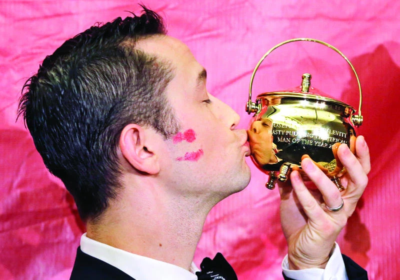 Gordon-Levitt gets some roast with his pudding