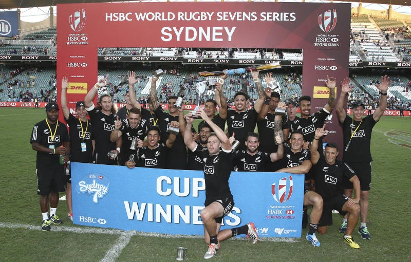 All Blacks edge Australia at the death to win inaugural Sydney title