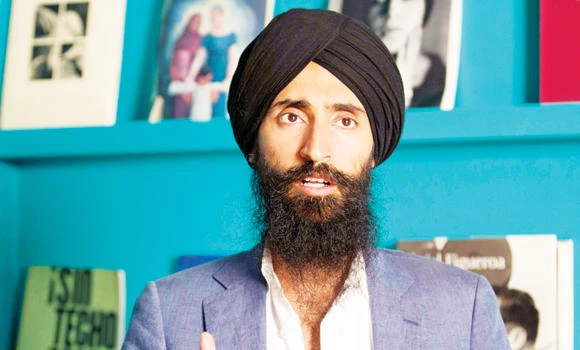 Sikh actor blocked on flight satisfied with apology