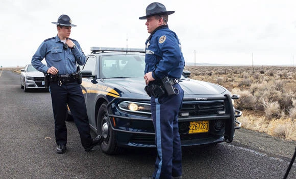 Last 4 protesters in Oregon standoff surrounded: FBI