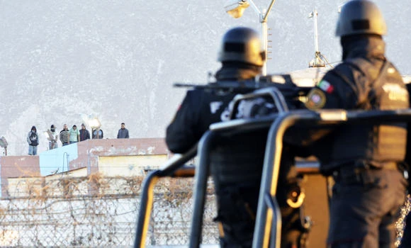 52 dead in Mexico prison riot