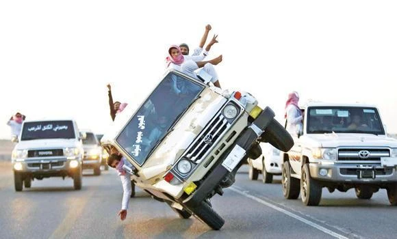 Drifters’ new stunt: Burn the vehicle after demonstration