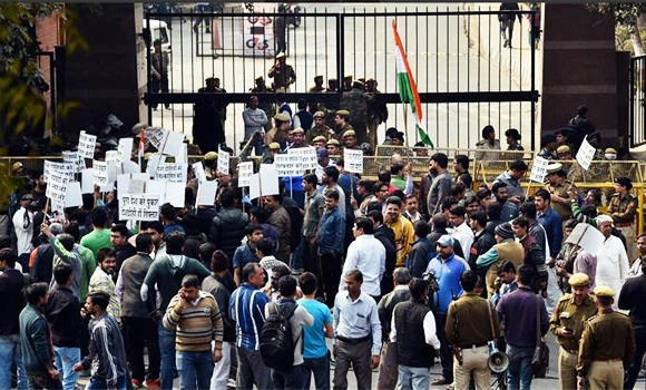 Protests in India over student leader’s sedition arrest