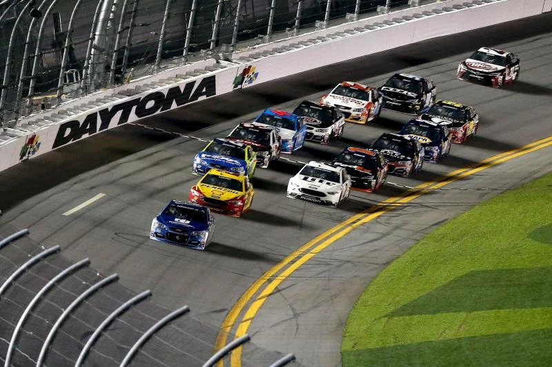 Dale Earnhardt Jr. picks up 17th career win at Daytona