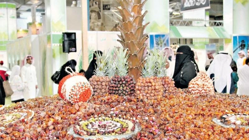 10,000 tons of dates readied for export