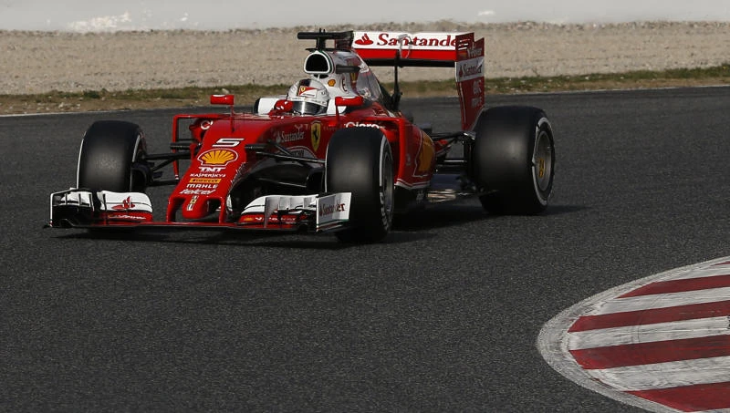Vettel sets the pace again in 2nd day of preseason tests