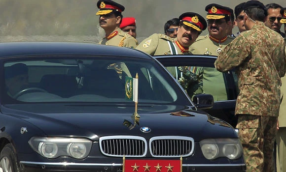 PPP wants Pak army chief to stay when term ends