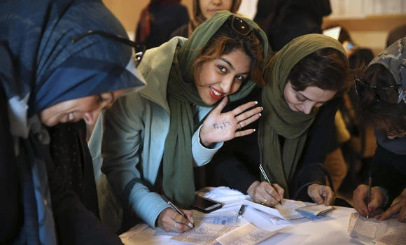 Iranians vote in crucial polls