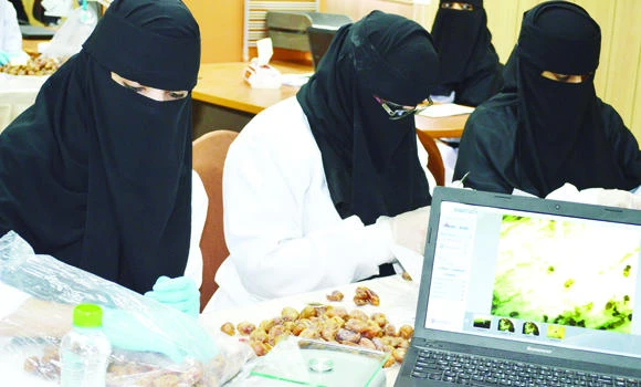 Ministry eases work schedule for women