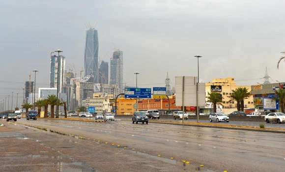 Heavy rains, winds to hit many regions