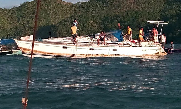 Dead German in drifting yacht had heart attack: Philippine police