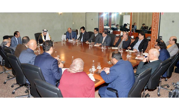 Saudi information minister meets editors in chief of Saudi newspapers