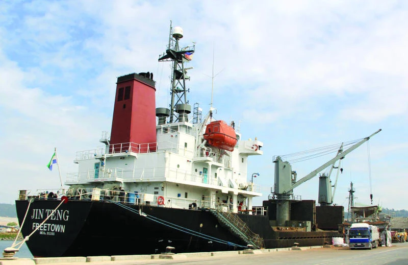Philippines bars N. Korea ship from leaving seaport