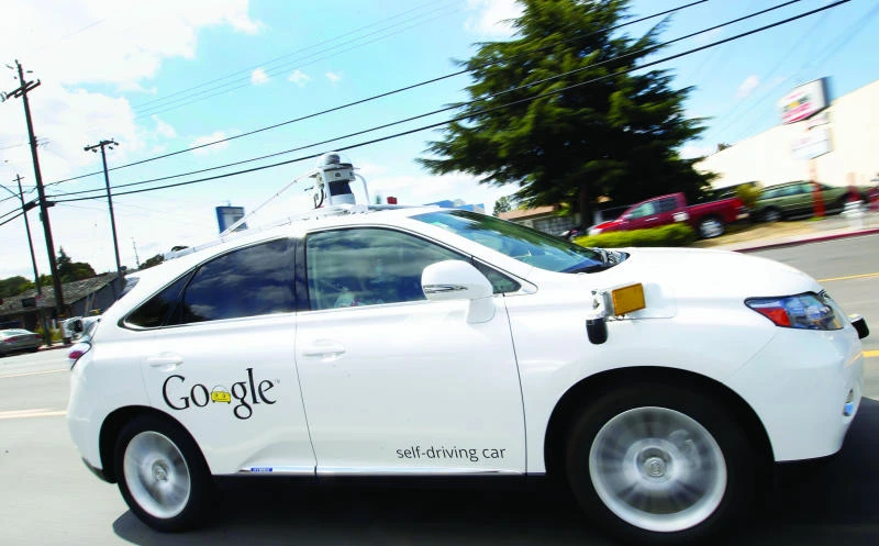 Google’s self-driving car team beefs up auto experience