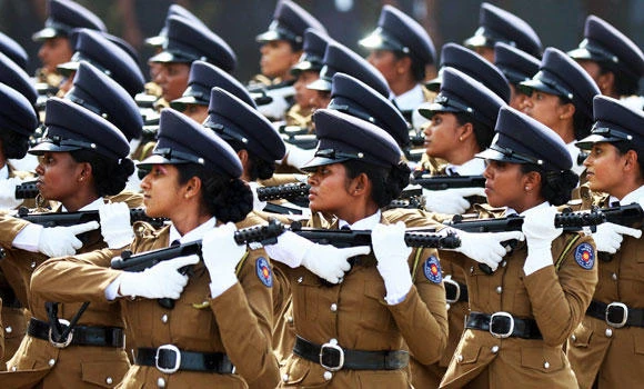 Sri Lankan police bring back war-time measures to fight gangs