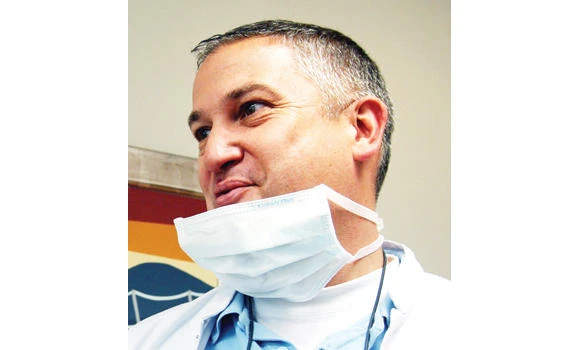 ’Butcher dentist’ appears in French court