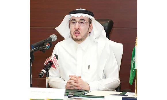 Cell phone industry to be Saudized in 6 months