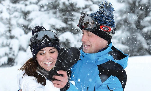 ’Workshy’ William faces flak over skiing snaps