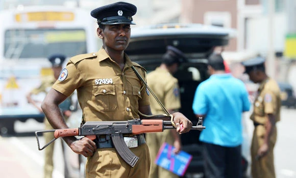Six killed in Sri Lanka gang violence