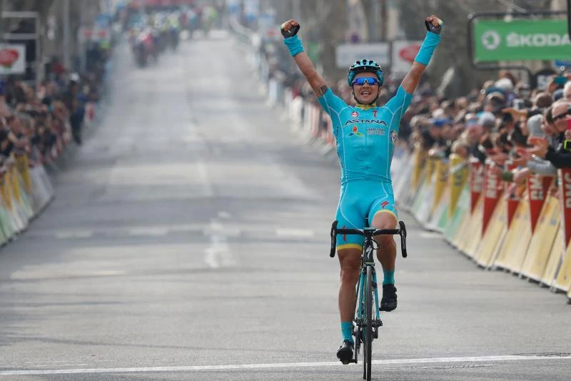 Lutsenko wins fifth stage of Paris-Nice, Matthews in yellow