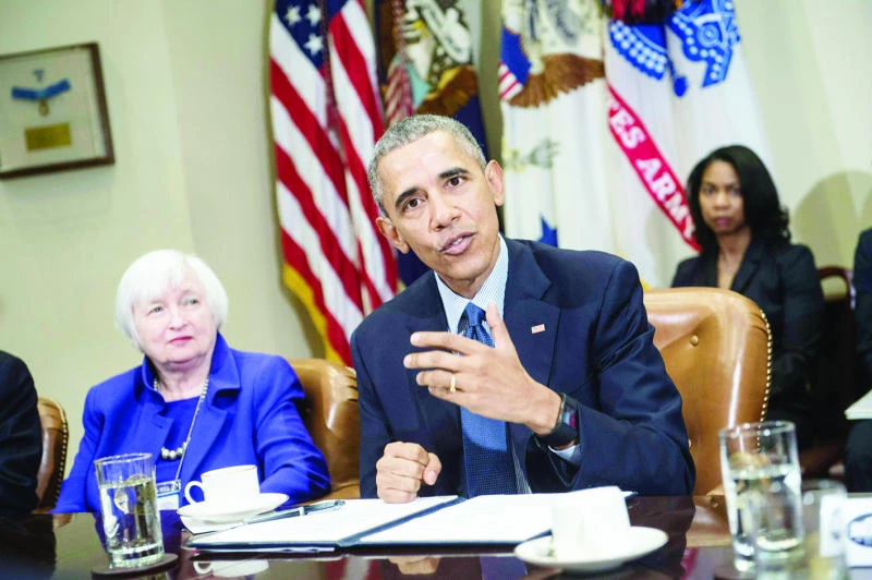 Policymakers battle slowing global growth