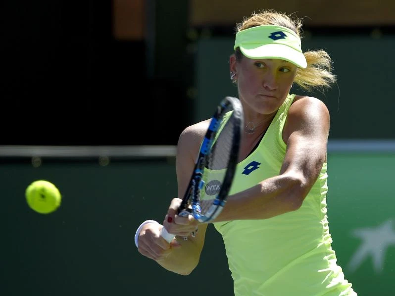 Top women seeds fall at Indian Wells; Murray safely through