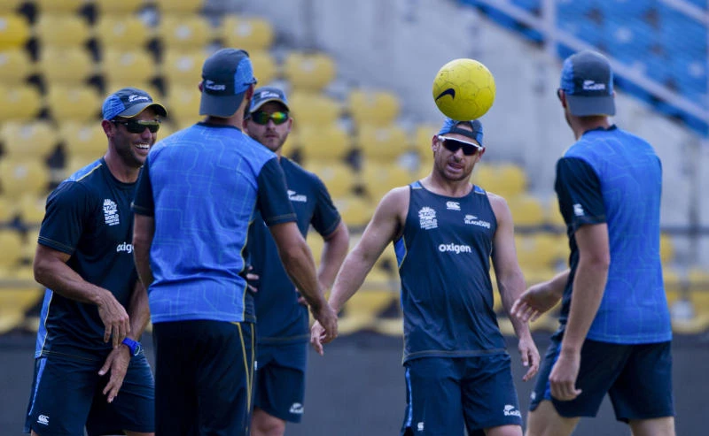India begins as favorite, Kohli urges calm