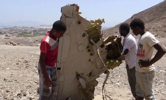 Two pilots martyred as UAE fighter jet crashes in Yemen
