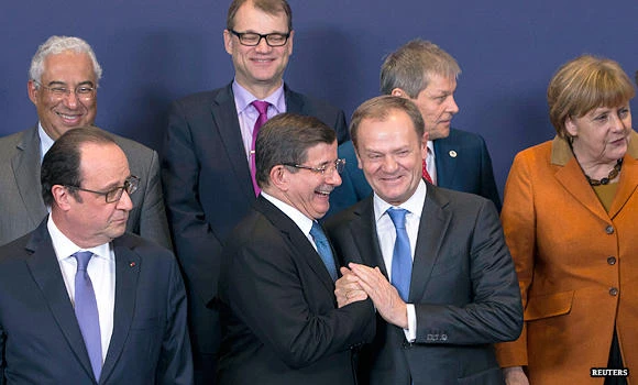 EU, Turkey strike deal to send back migrants