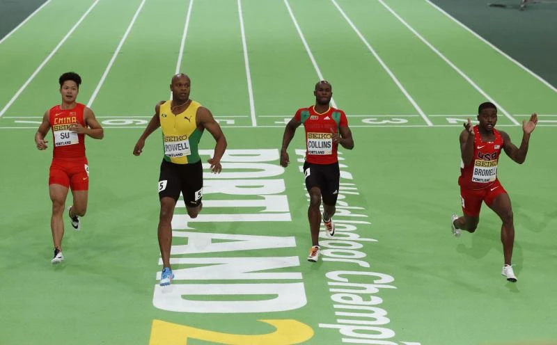 Bromell strikes gold on day of drama