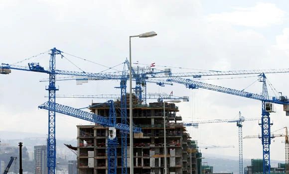 Saudi investors hit as real estate prices fall in Lebanon