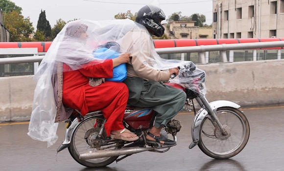 Rains, landslides kill 12 in Pakistan’s Kashmir