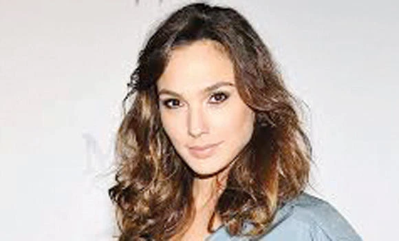 ’Batman v Superman’ yields unlikely female hero