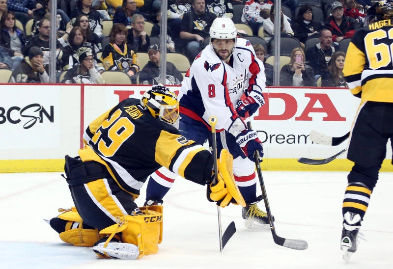 Penguins extend winning streak to 6, top Capitals 6-2