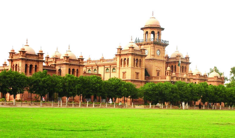 Pakistan winning confidence of investors and business community