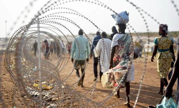 South accuses north Sudan of bombing raid