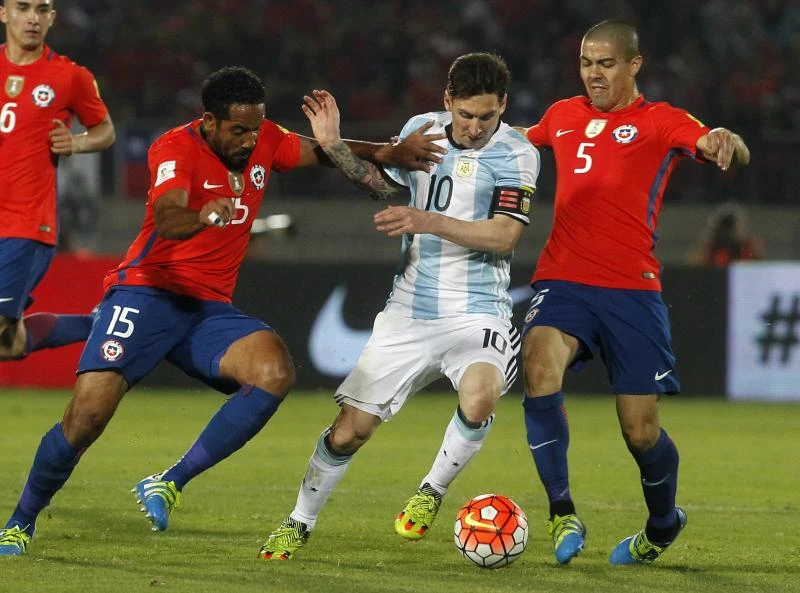 Revenge for Argentina; Ecuador leaves it late